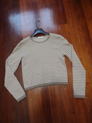 Jersey de Stradivarius. Talla L. Nuevo
