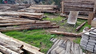 Machinas y vigas de madera