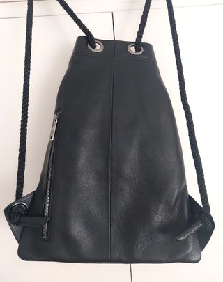 Mochila unisex de cuero