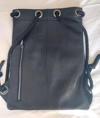 Mochila unisex de cuero