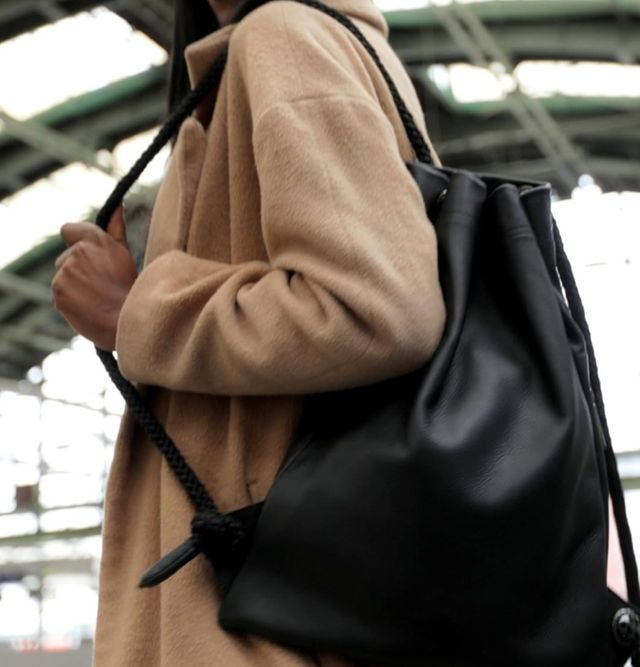 Mochila unisex de cuero