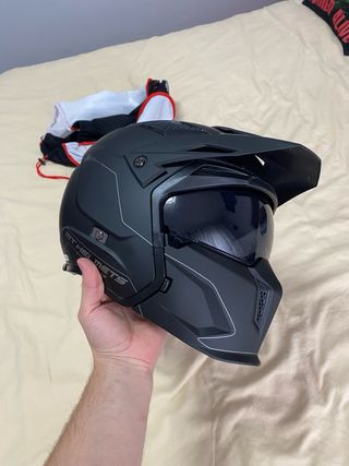 Casco moto MT Streetfighter