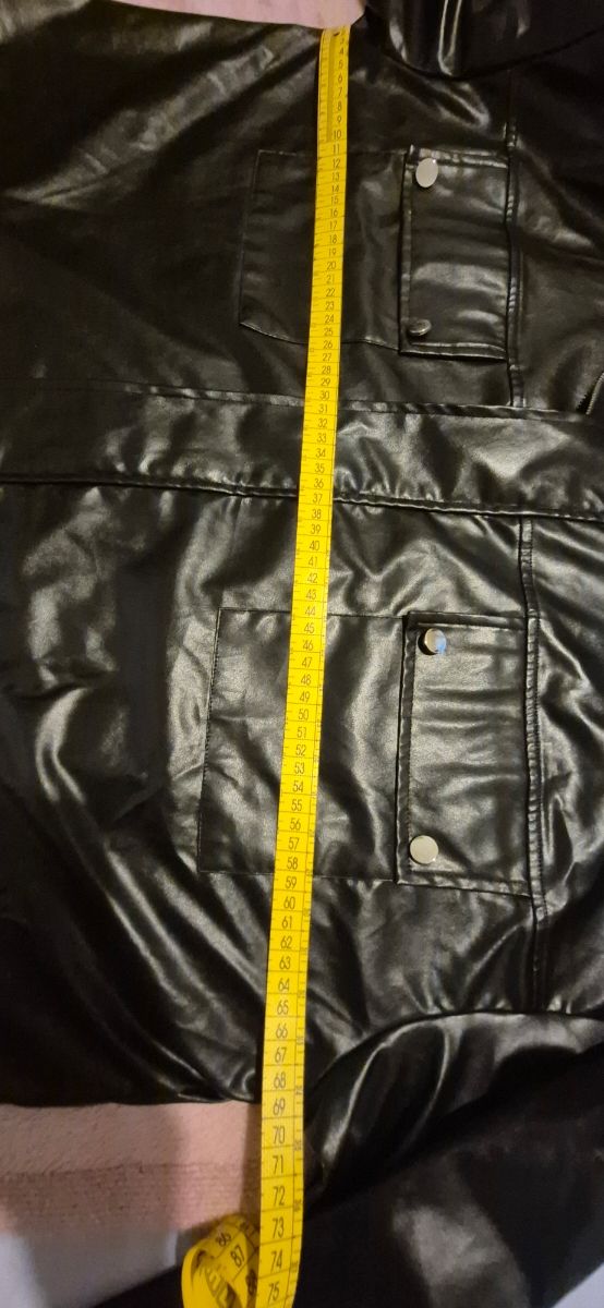 Cazadora polipiel ligera de  talla grande