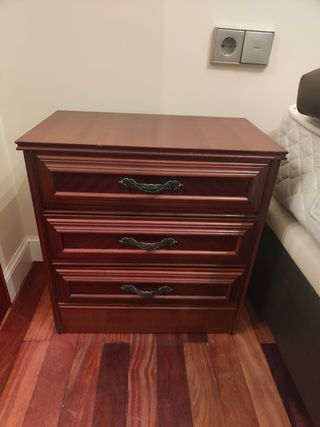 2 Muebles clásicos de habitación