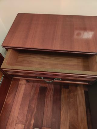 2 Muebles clásicos de habitación
