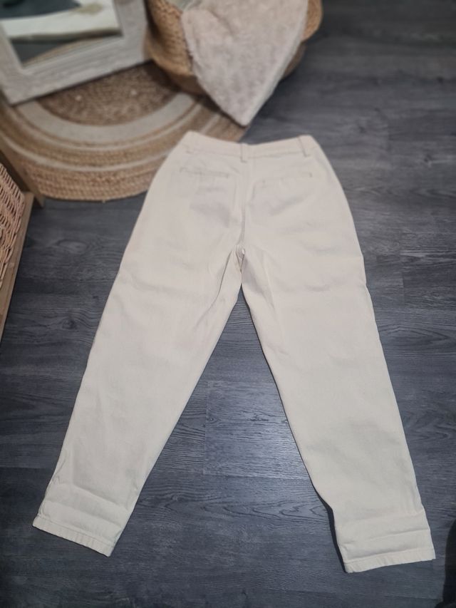 Pantalón slouchy chino