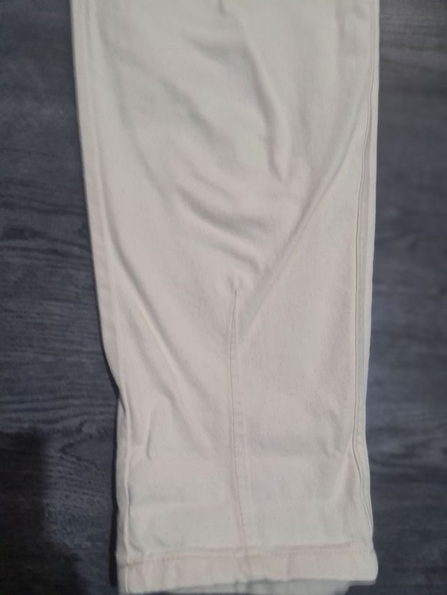 Pantalón slouchy chino