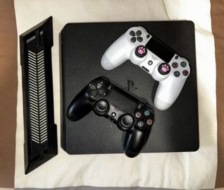 PS4 SLIM 1tb