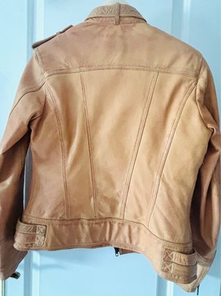 Cazadora de cuero para moto o calle