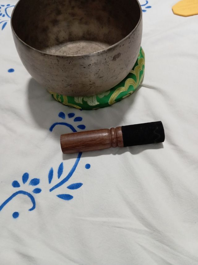 Instrumento musical cuenco