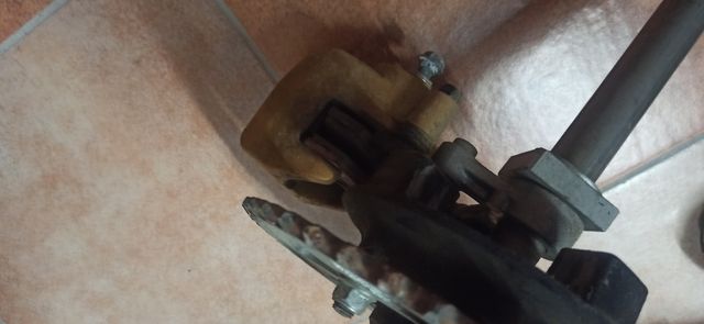 Corona asse e pinza z1000 2004 2006