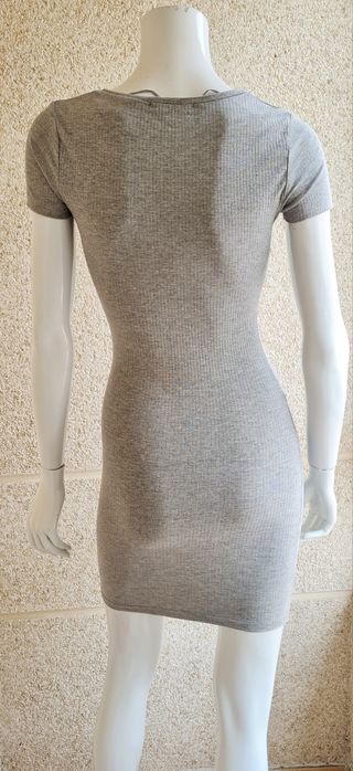 Vestido ajustado gris - Pull and Bear -