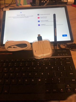 Tablet Android con teclado independiente