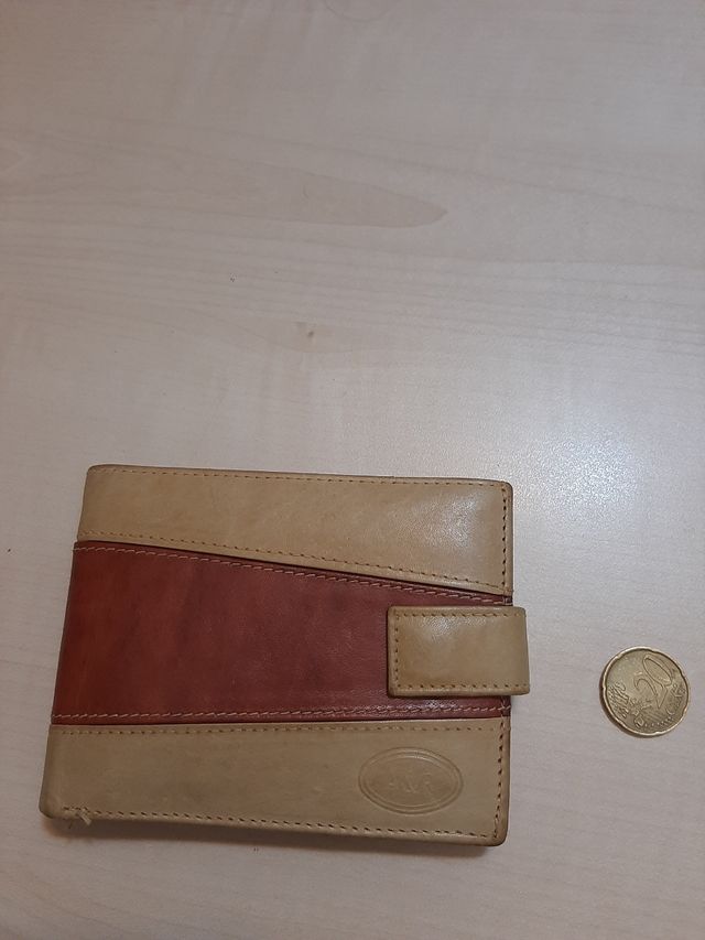 BILLETERA ANNA & ROBERT