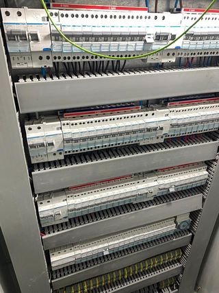 Electricista y fontañero