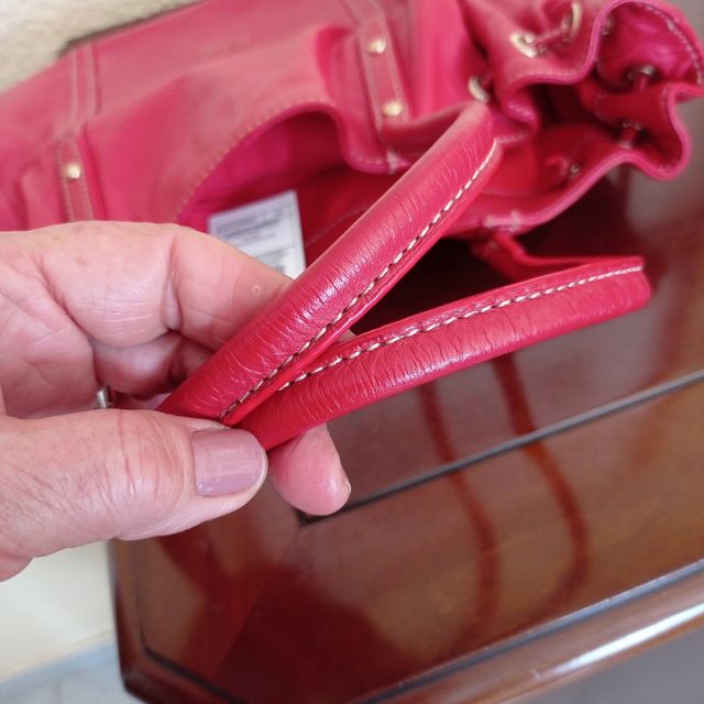 BOLSO DE PIEL ROJO DE PURIFICACIÓN GARCÍA