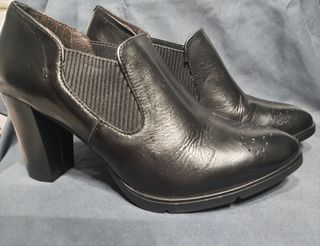 ZAPATO PIEL NUEVO num. 37