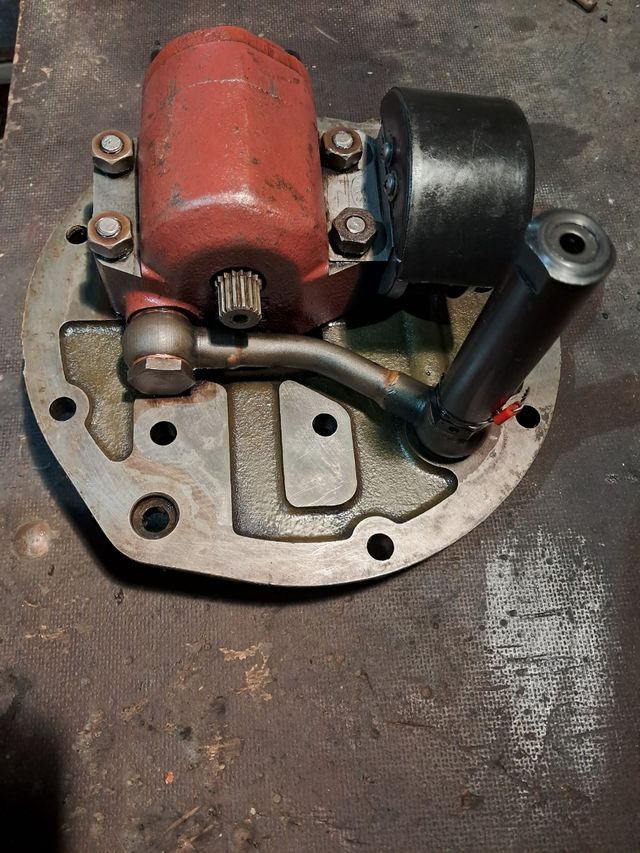 Bomba hidráulica Zetor