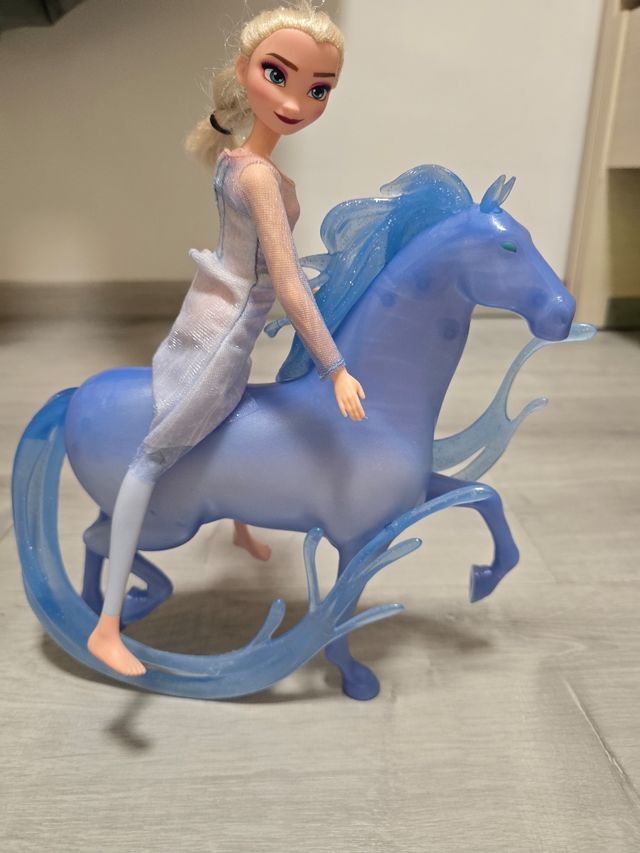barbie frozen y su caballo