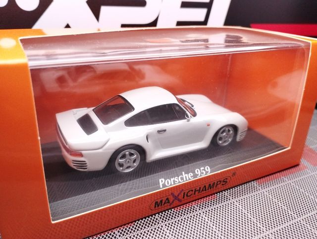 Porsche 959 minichamps