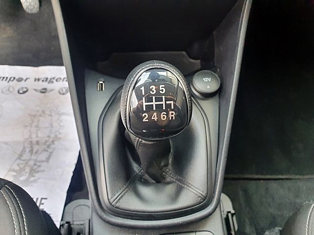 Ford Fiesta 100cv, Carplay, 6 velocidades...