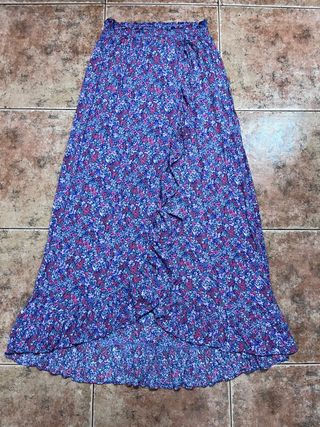 Falda larga