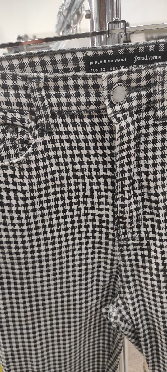 Pantalones Stradivarius Talla 32