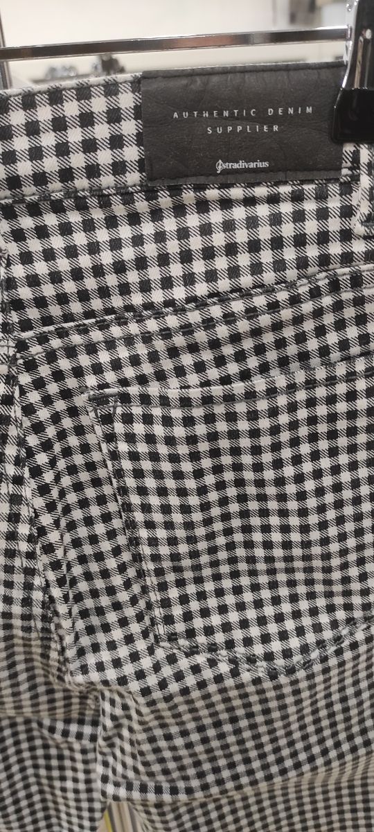 Pantalones Stradivarius Talla 32