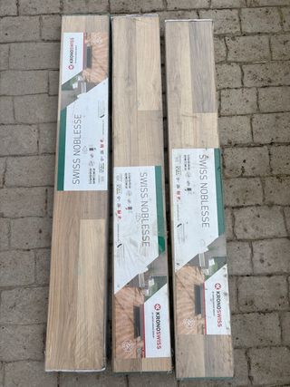 Suelo laminado KRONOSWISS Nuevo