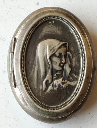 Rosario vintage e custodia in alpacca