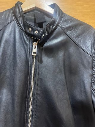 Cazadora de cuero Hugo Boss talla M