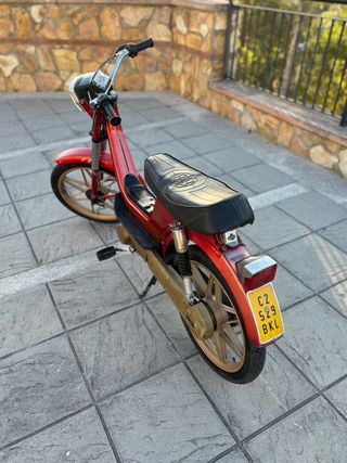 Se vende Derbi variant America SLE