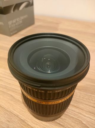 Cámara Reflex+Equipo fotográfico