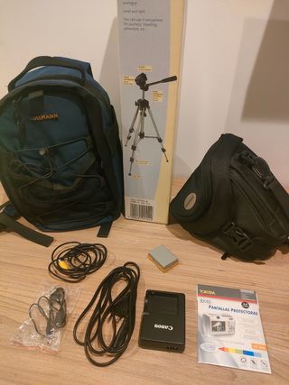 Cámara Reflex+Equipo fotográfico