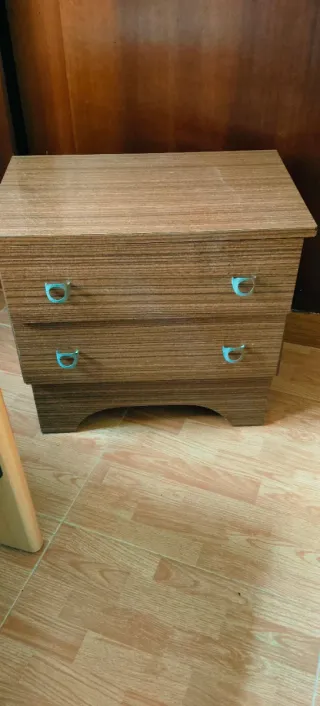 **OFERTA**MESITA DE NOCHE VINTAGE **