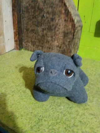 Perro de peluche
