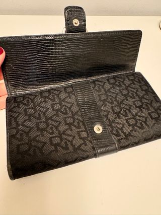 Monedero DKNY