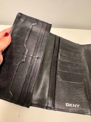 Monedero DKNY