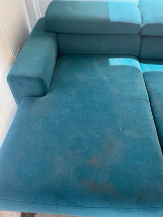 Limpieza de muebles, sofás, alfombras, colchones