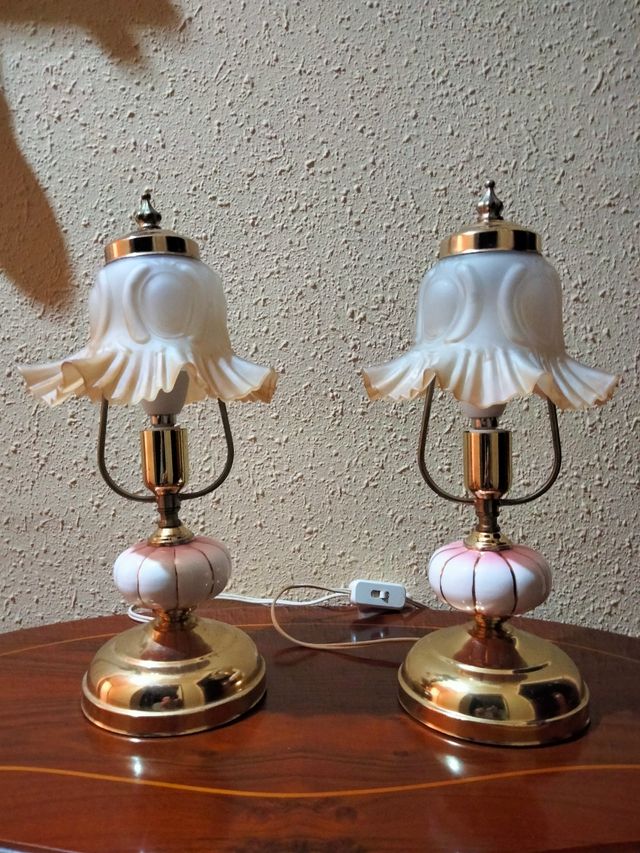 COPPIA DI LAMPADE VINTAGE IN PORCELLANA E BRONZO