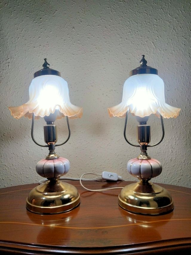 COPPIA DI LAMPADE VINTAGE IN PORCELLANA E BRONZO