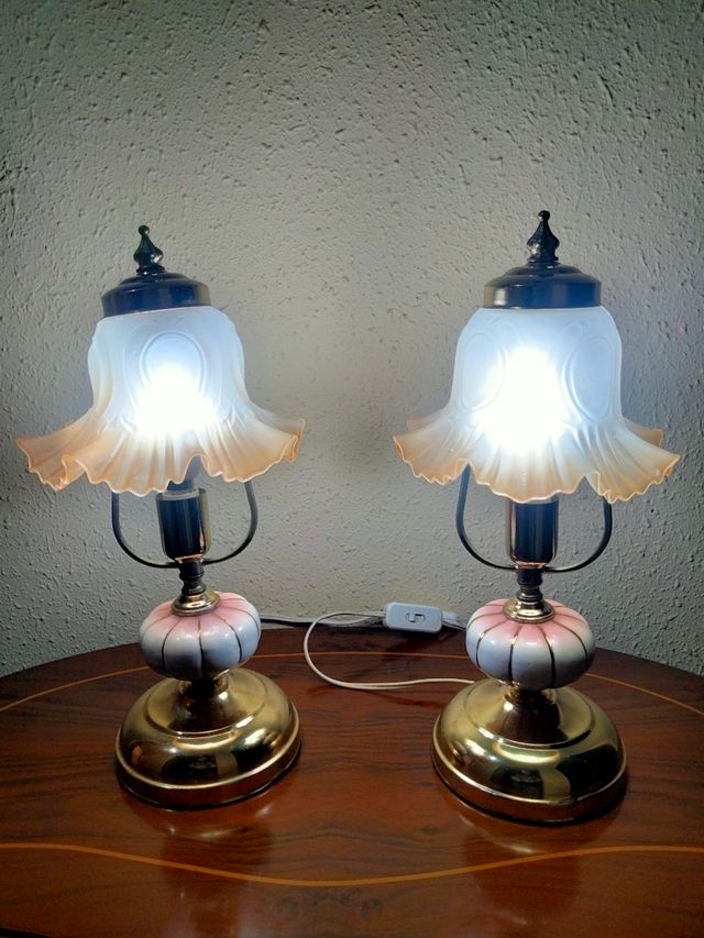 COPPIA DI LAMPADE VINTAGE IN PORCELLANA E BRONZO