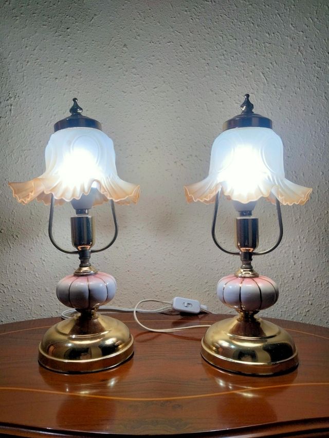 COPPIA DI LAMPADE VINTAGE IN PORCELLANA E BRONZO