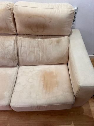 Limpieza de muebles: camas, sofás, alfombras