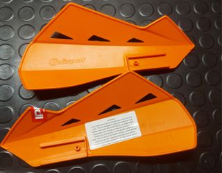 Paramanos Qwest Laranja. KTM