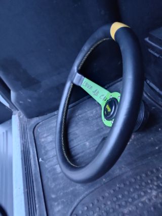 Volante desplazado 
