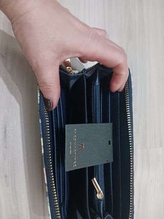 Monedero grande flores nuevo