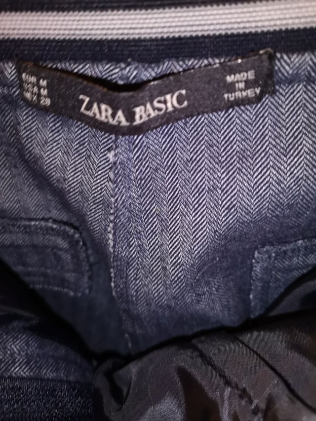 Pantalón Zara