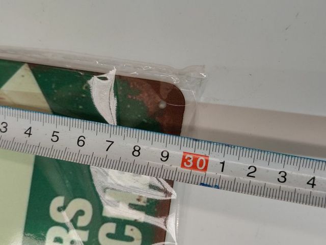 Chapa Land Rover parking only