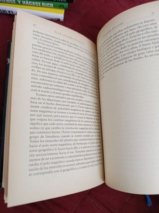 Libros SERES y ESTRELLAS, y otro incluido NUEVO